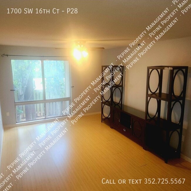 1700 SW 16th Ct
