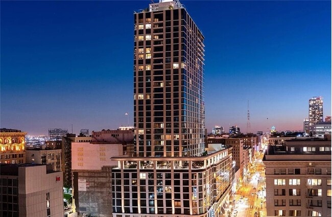 Building Photo - 400 S Broadway Unit 928 Rental