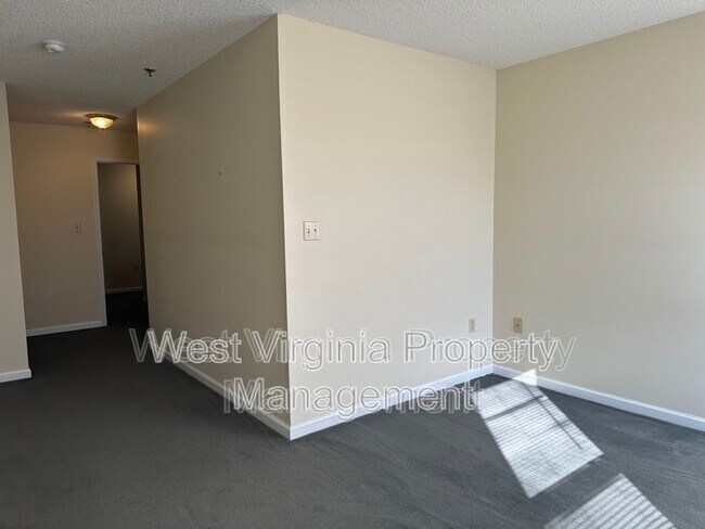 Photo - 104 N 8th St Unit 302