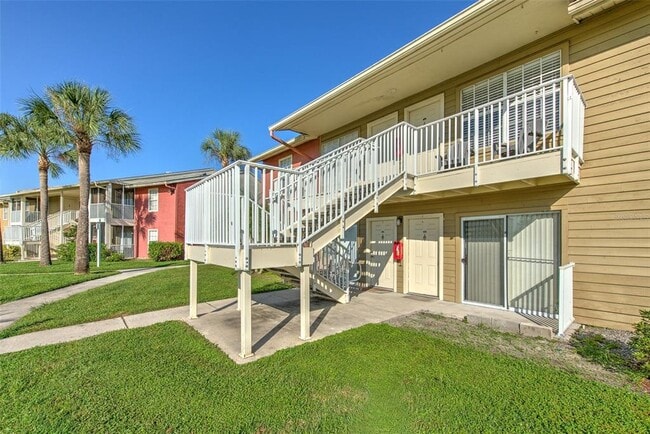 Building Photo - 308 Lake Parsons Green Unit 106