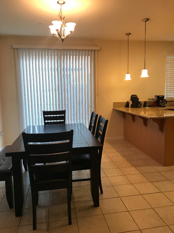 Photo - 2437 Erickson St