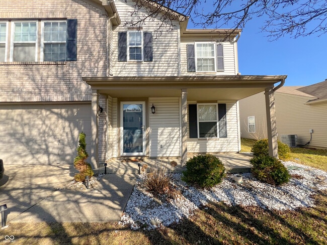Photo - 14243 Holly Berry Cir