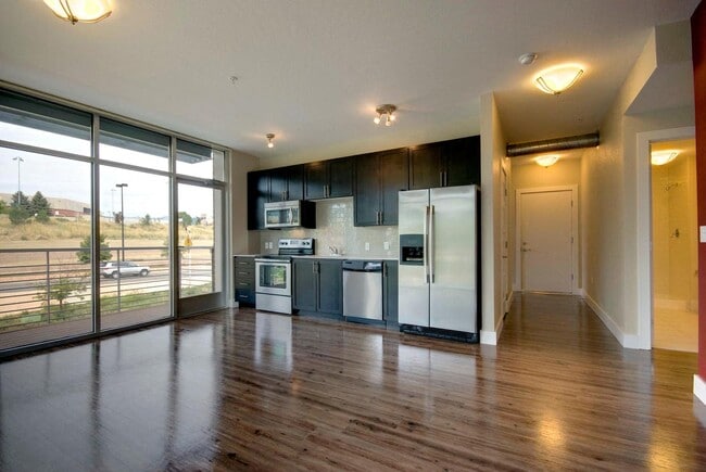 Building Photo - Gaslamp Boulder Rental