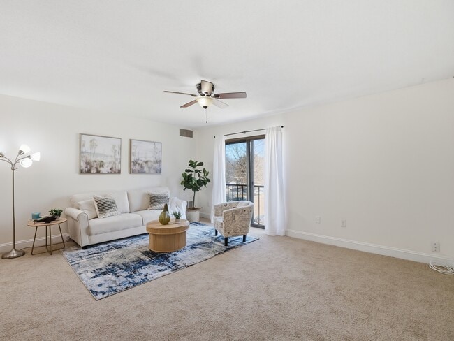 Photo - 11 Village Way Unit 8 Village Way U11
