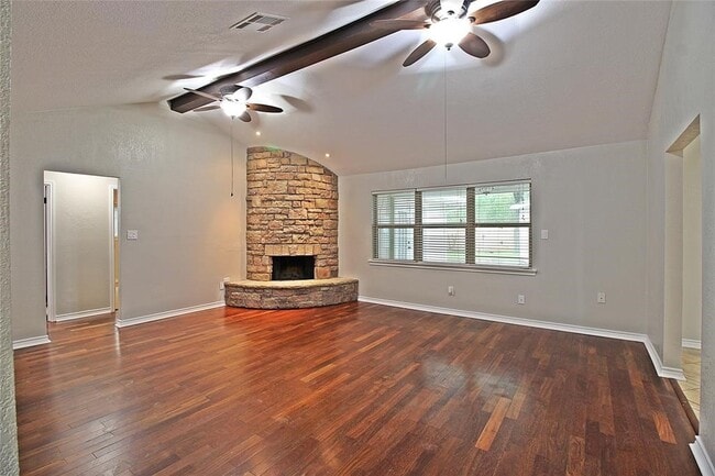 Photo - 2074 Shadow Rock Dr