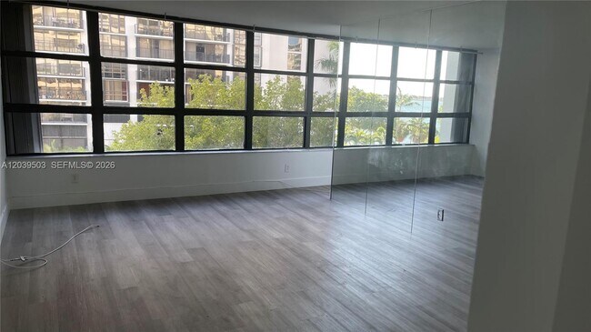 Photo - 1440 Brickell Bay Dr Unit 508