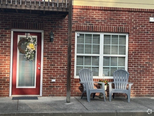 Building Photo - 309 Waterford Dr Unit 309Waterford Drive Rental