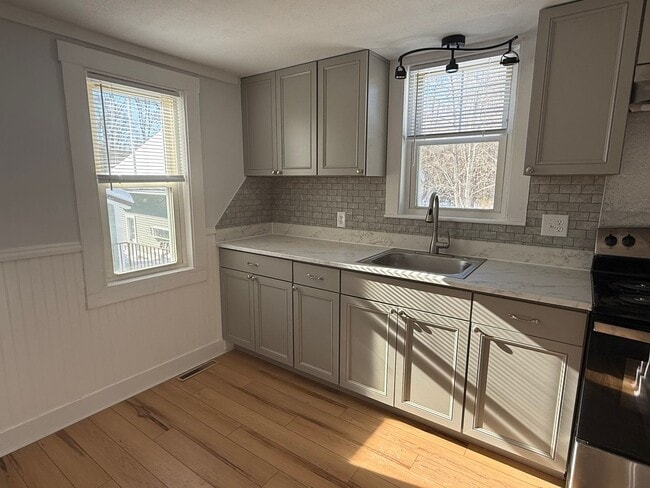 Photo - 623 S Main St Unit 1