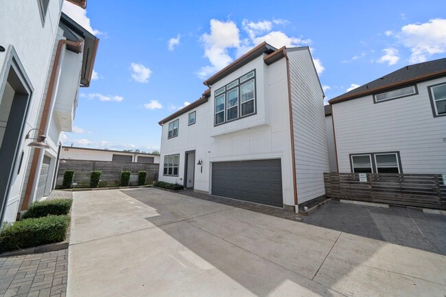 Building Photo - 9555 Neuens Rd Rental