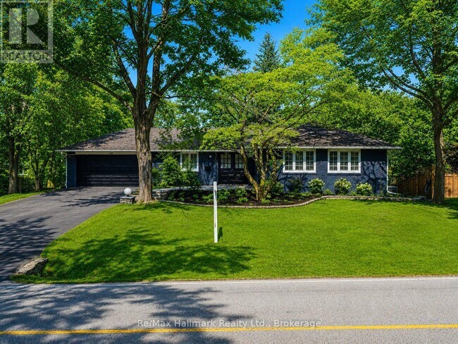 Photo - 169 Morrison Rd