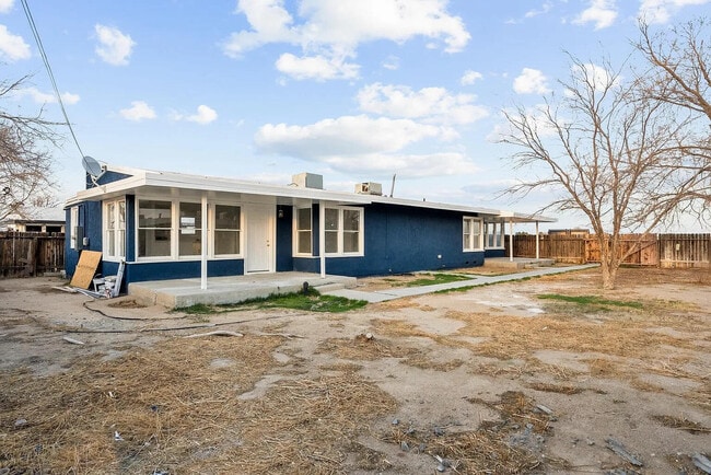 Photo - 13057 Davenport St House