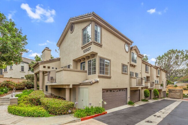 12507 El Camino Real