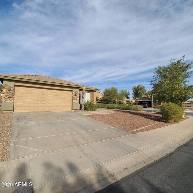 Building Photo - 43540 Bedford Dr