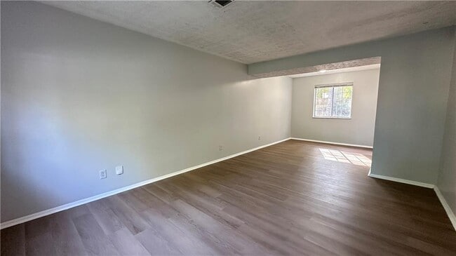 Photo - 2176 Hopkins Mill Ln NW