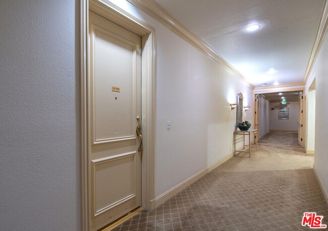 Photo - 1650 Veteran Ave Unidad 306