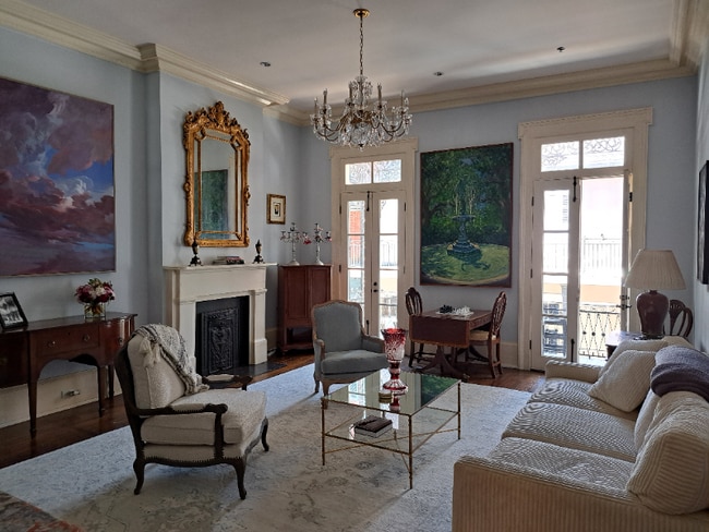 Photo - 627 St Peter