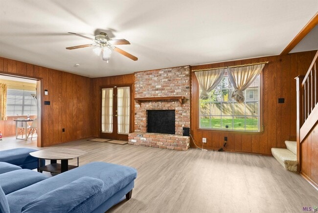 Photo - 5240 Heritage Dr