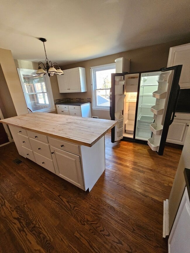 Photo - Newly Renovated 3-Bedroom Townhome with Chic Features