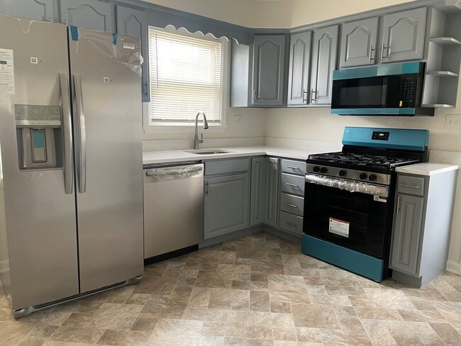 Photo - 6507 Kenwood Ave