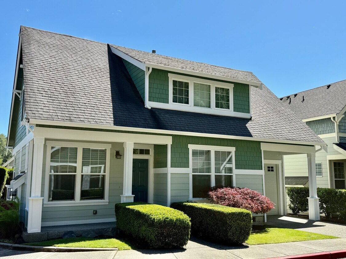 Absolutely Charming 3-Bed 2.5-Bath Home wi... - Absolutely Charming 3-Bed 2.5-Bath Home wi...