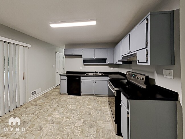 Photo - 8094 Attleboro Dr