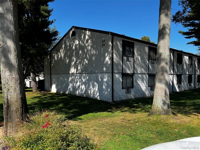 Photo - 77 Richmond Blvd Unit 4A