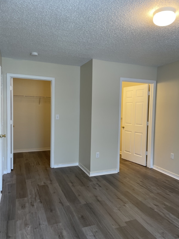 Photo - 585 Franklin Grove Church Rd Unidad 1C