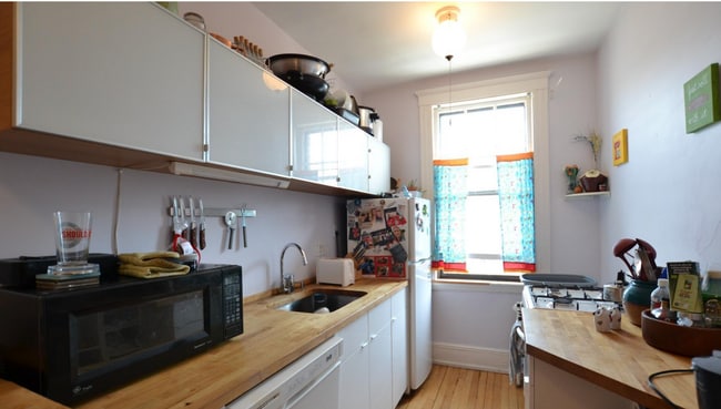 Photo - 28 Sidlaw Rd