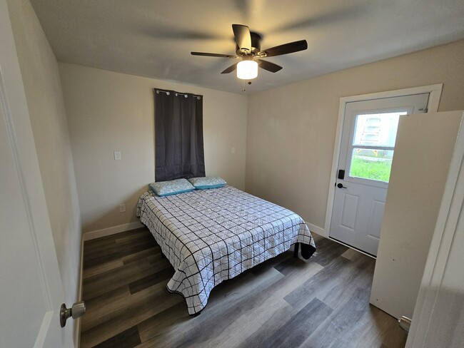 Photo - 5305 Santa Margarita St