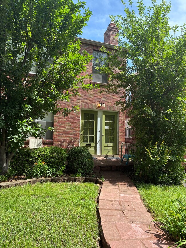 Photo - 7317 Tulane Ave Unit 1