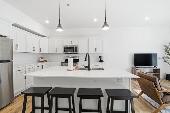 Twin Oaks Apartments