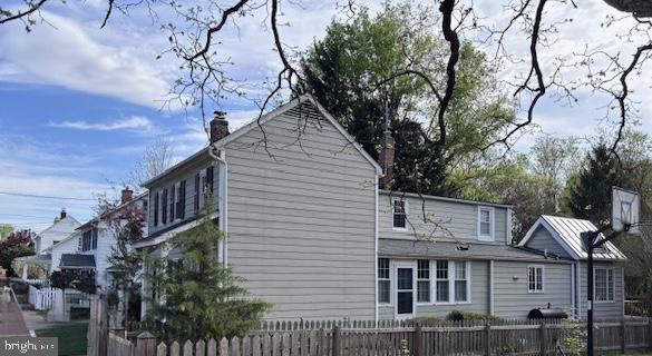 Building Photo - 216 Wirt St NW
