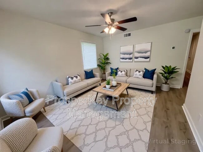 Photo - 861 Wright Dr