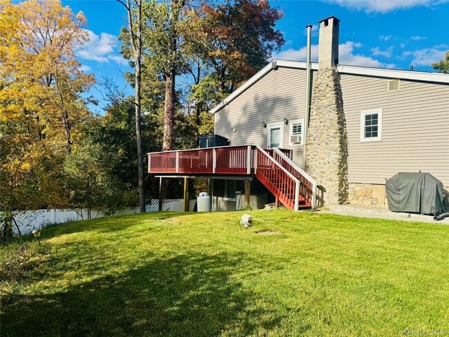 Photo - 20 Sylvan Trail