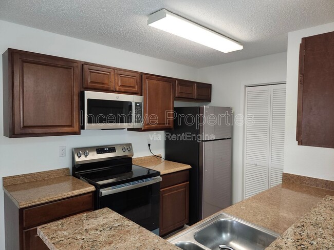 Photo - 2260 Cascades Blvd Unit 107