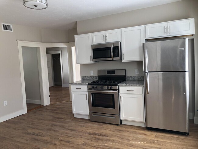 Photo - 7 Plantation St