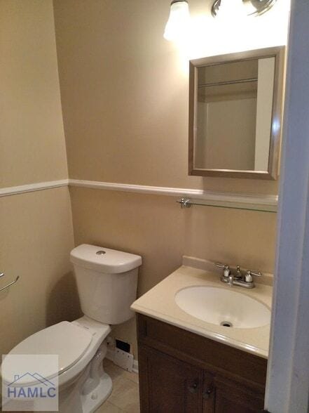 Photo - 905 King Air Ct