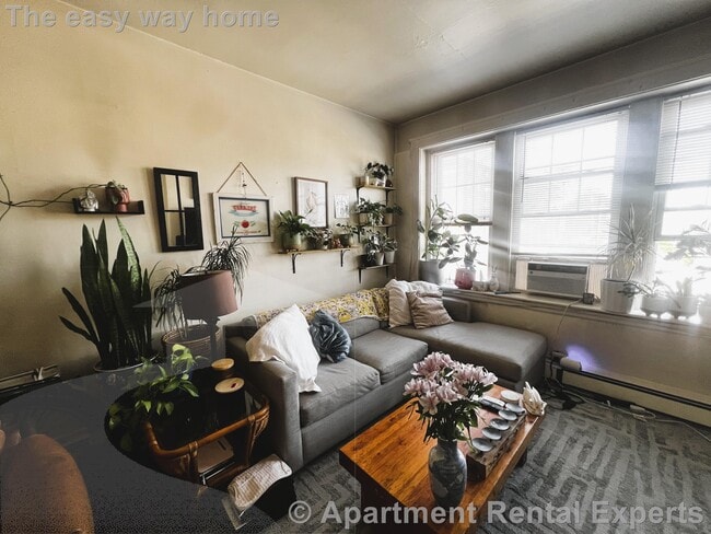 Photo - 206 Massachusetts Ave Unidad #2