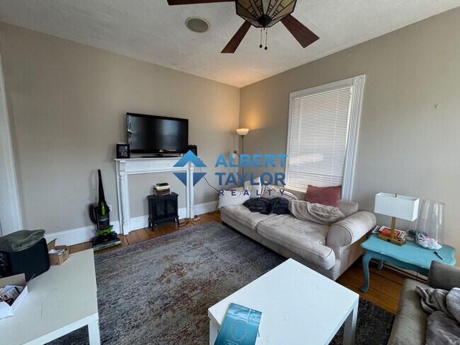 Photo - 68 Calumet St Unit 3