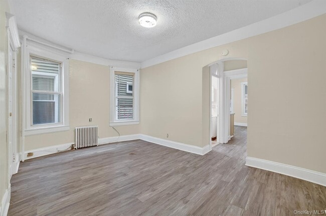 Photo - 52 Groshon Ave Unidad 2N