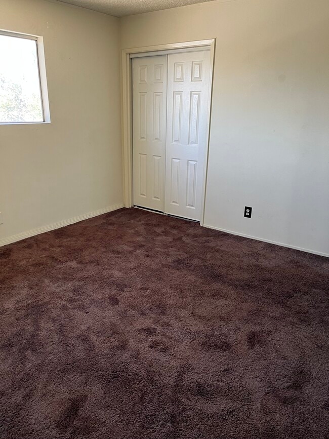 9534 Park St Townhome Townhome Rental in Bellflower CA