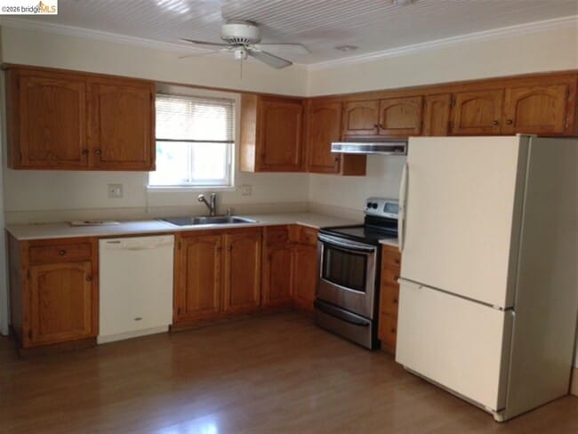 Photo - 425 N Hickory Ave