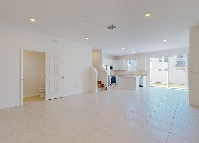 Photo - 1353 Flatwood St