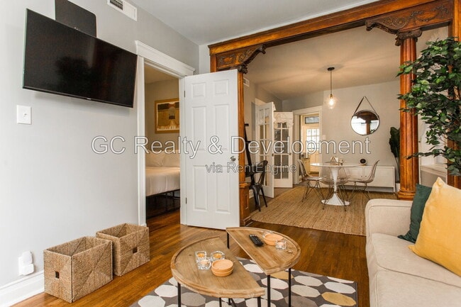 Photo - 1353 N Bell Ave Unit 1