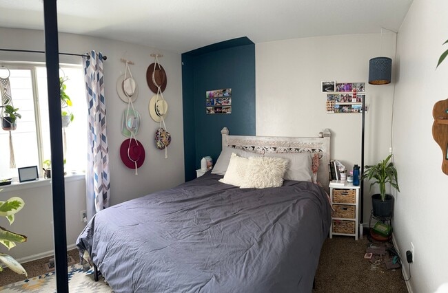 Building Photo - 11584 Oswego St