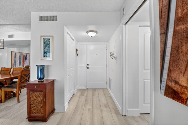 Photo - 3400 N Ocean Dr Unit 405