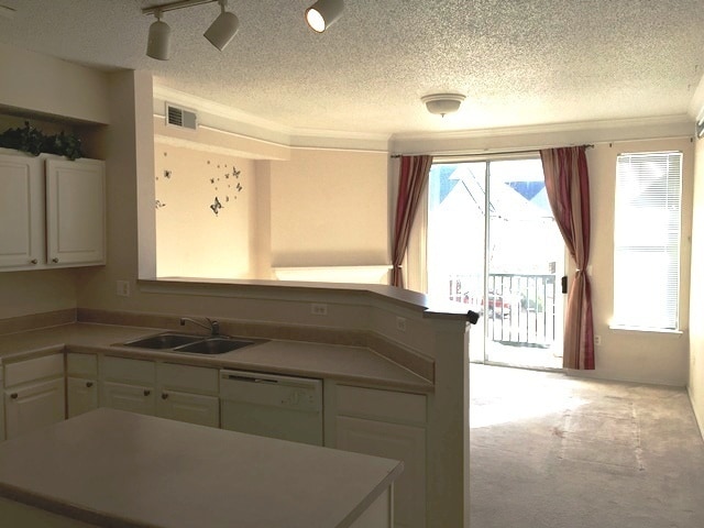 Photo - Superior townhome