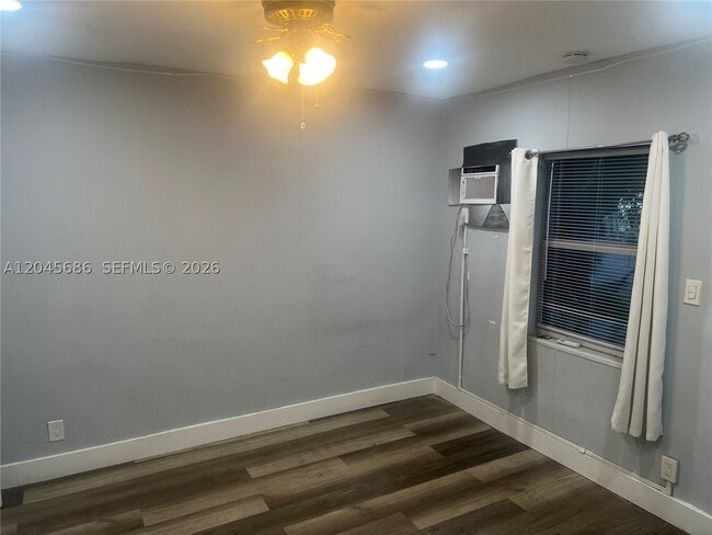 Photo - 2118 N 19th Ave Unit 1-4