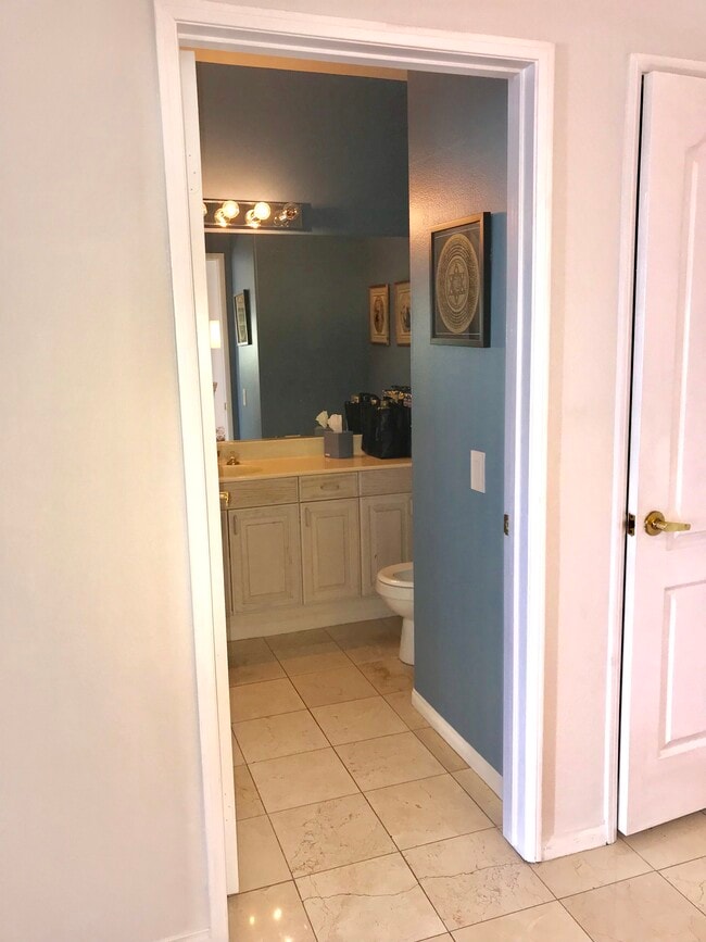 Photo - 8349 Blackburn Ave Unit 302