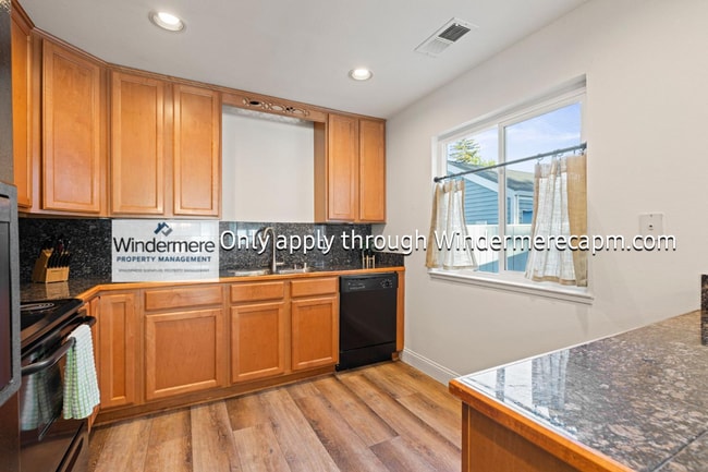 Photo - Beautiful Townhome in Orangvale